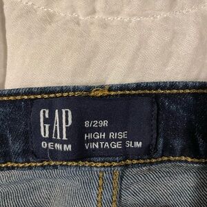 Woman’s Gap jeans
